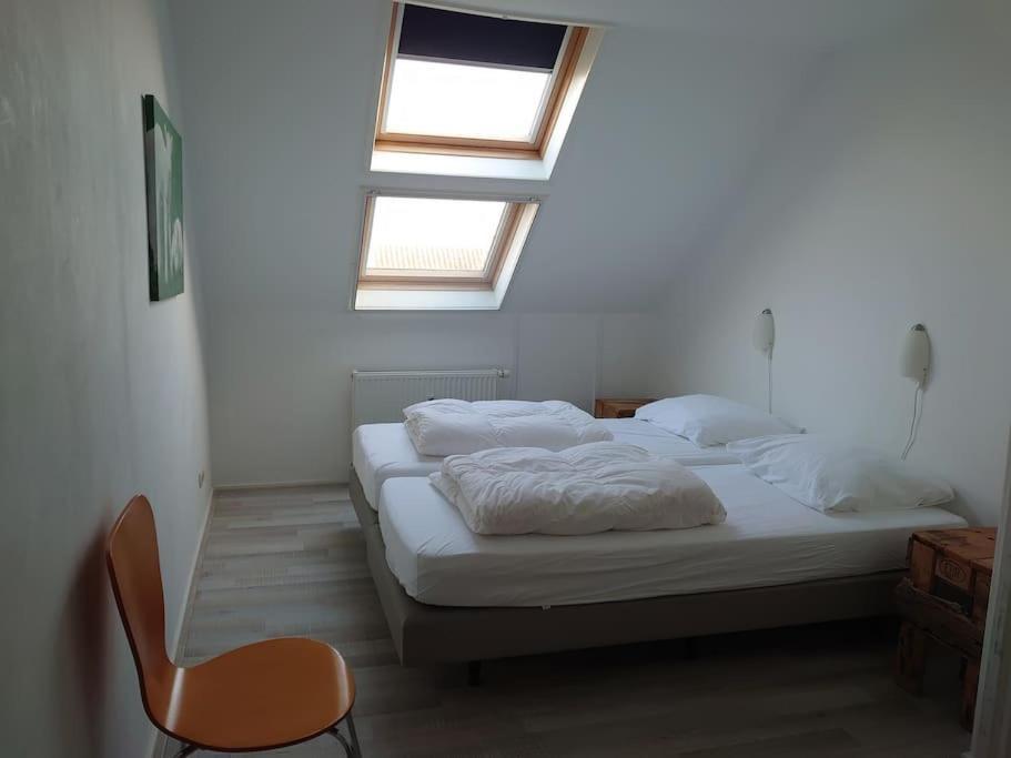 De Oostkamer; Eiland Appartement Naast Natuurgebied Boschplaat Oosterend  Buitenkant foto